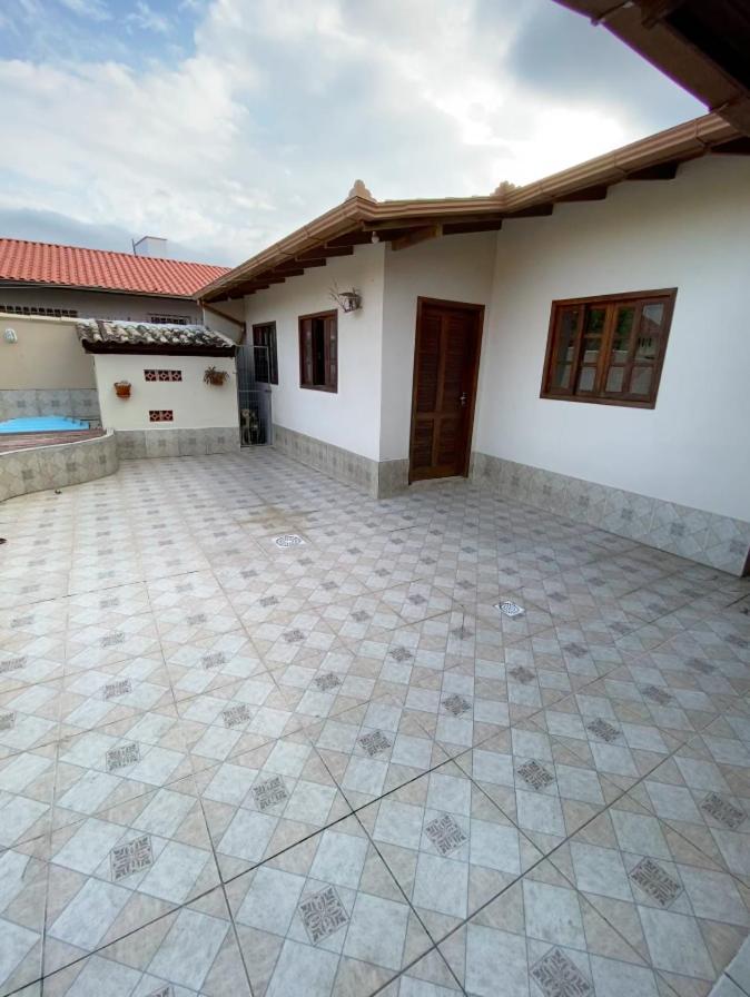 Excelente casa com piscina na Praia de Ingleses Florianopolis Exterior foto